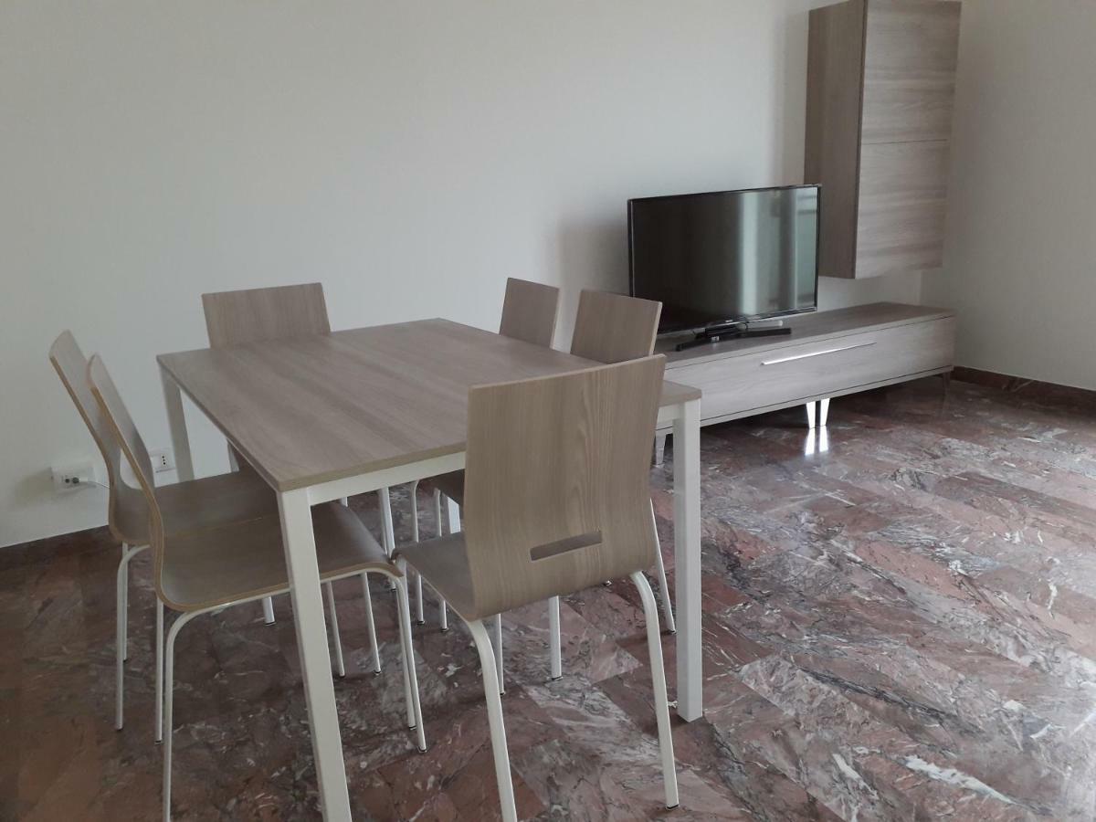 Appartamento Al Corso - Only Family Mestre Exterior foto